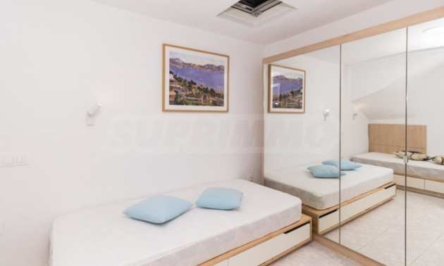 Продава КЪЩА, Извън страната, област Извън страната, снимка 5 - Къщи - 51663872