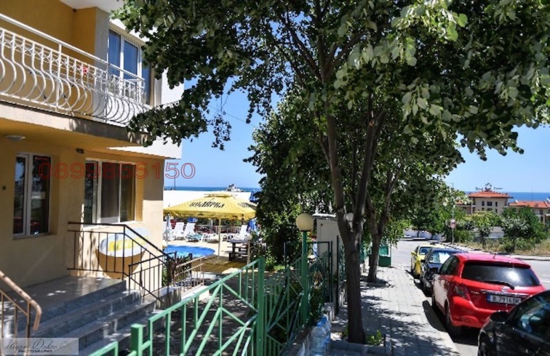 Продава ХОТЕЛ, гр. Бяла, област Варна