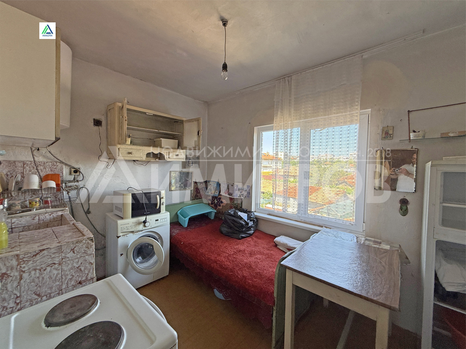 Продава ЕТАЖ ОТ КЪЩА, гр. Нови пазар, област Шумен, снимка 7 - Етаж от къща - 55064263