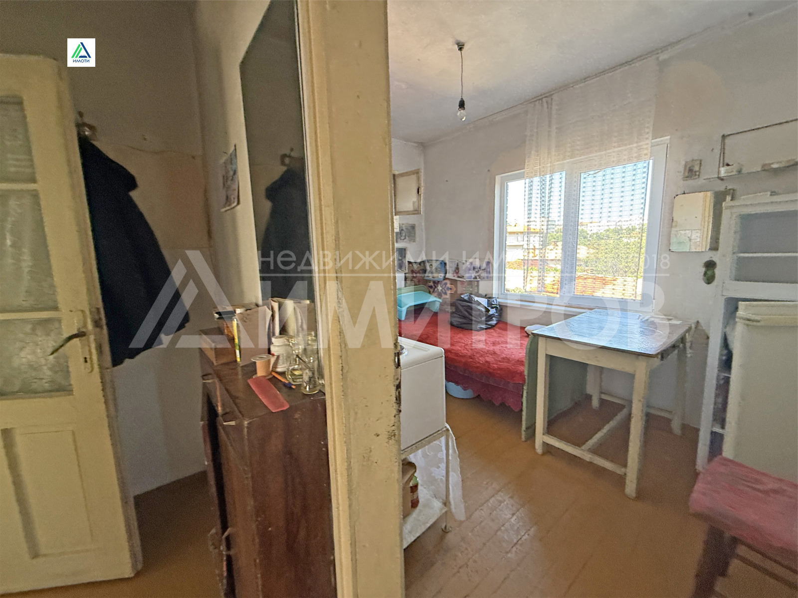 Продава ЕТАЖ ОТ КЪЩА, гр. Нови пазар, област Шумен, снимка 13 - Етаж от къща - 55064263