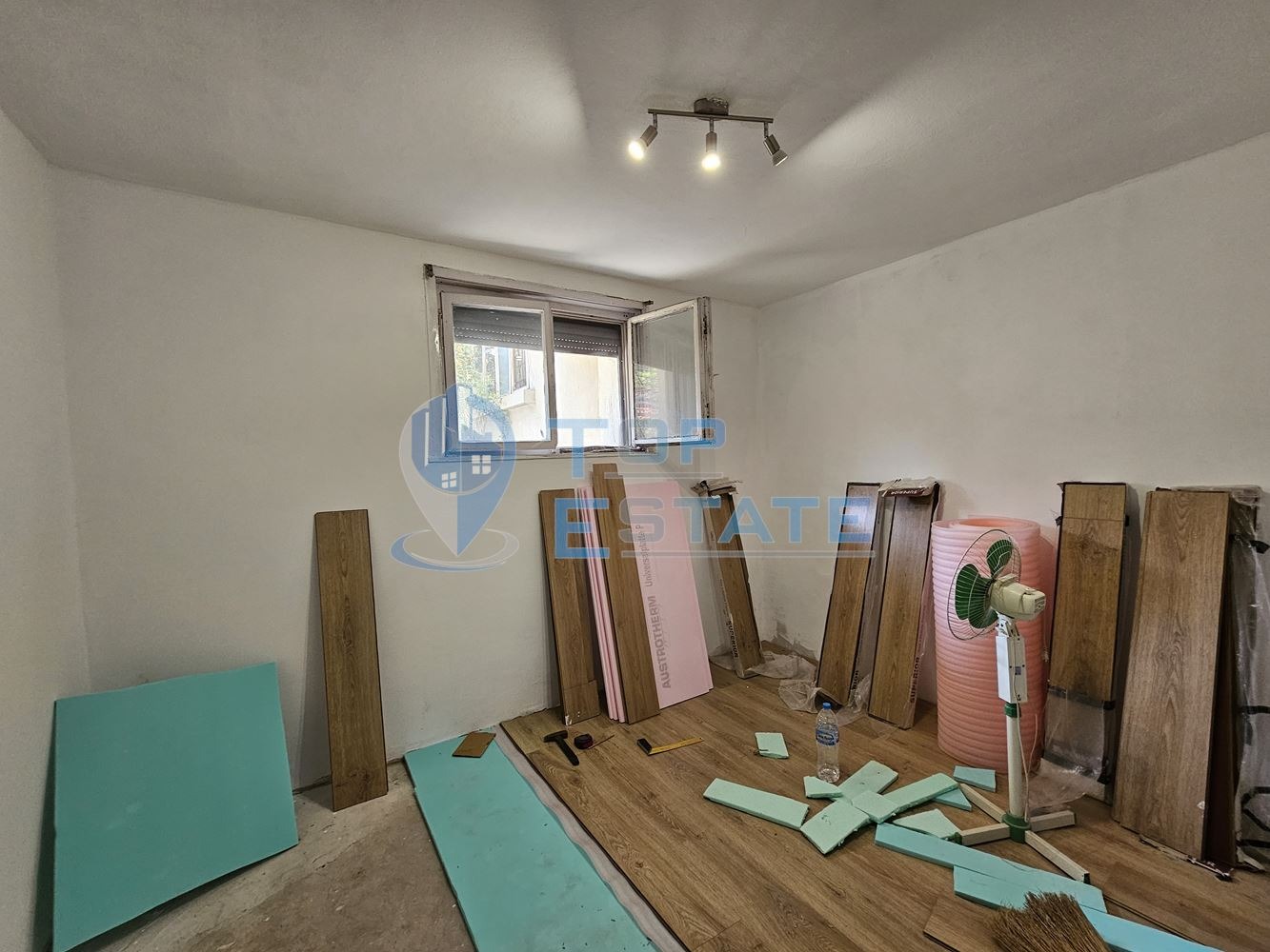 Продава КЪЩА, гр. Свищов, област Велико Търново, снимка 17 - Къщи - 47256965