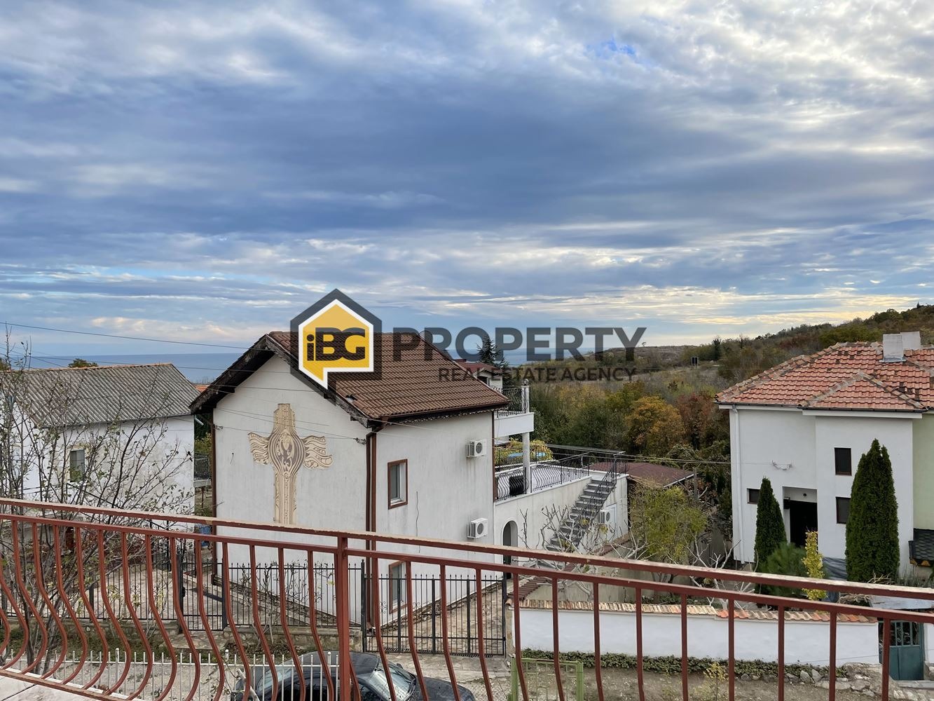 Продава ВИЛА, к.к. Албена, област Добрич, снимка 2 - Вили - 49202326