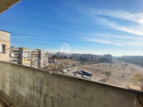 3-стаен град Пловдив, Тракия 1