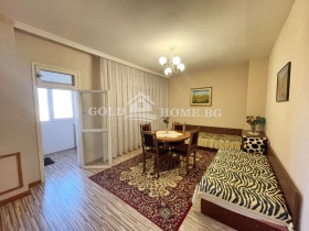 3-стаен град Пловдив, Тракия 4