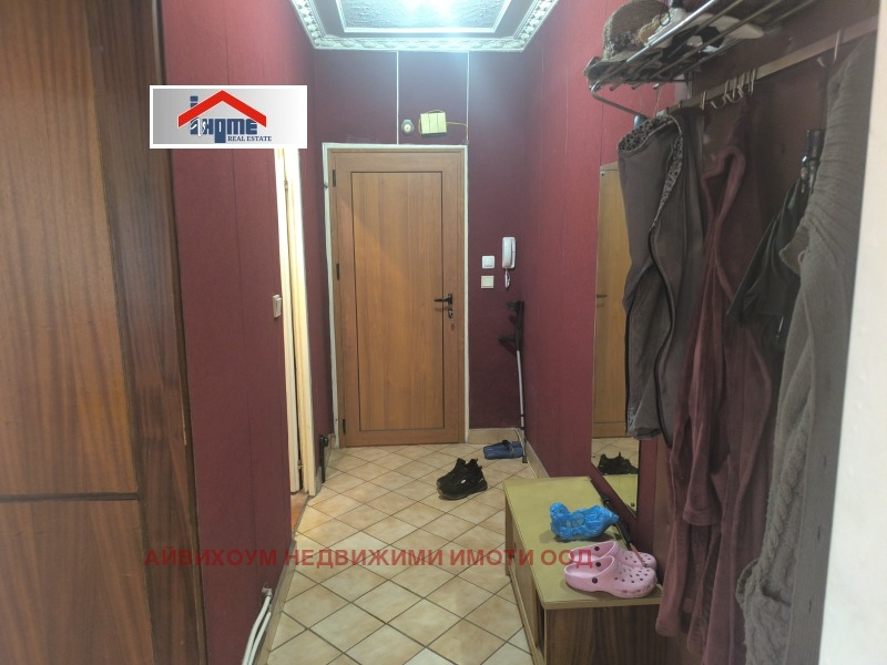 Продава 3-СТАЕН, гр. Павликени, област Велико Търново, снимка 3 - Апартаменти - 53170671