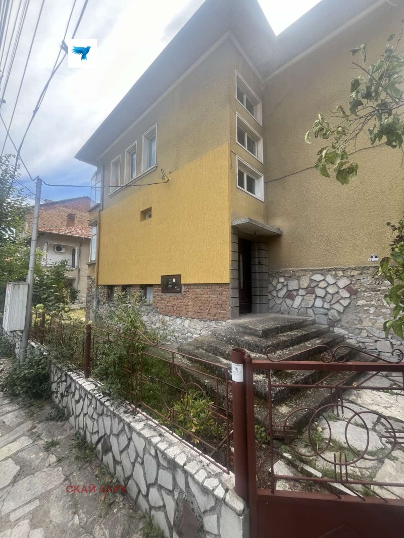 De vânzare  Etajul casei regiunea Pazardzhik , Velingrad , 430 mp | 56997065