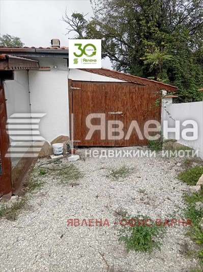 Продава КЪЩА, с. Аврен, област Варна, снимка 15 - Къщи - 49443782