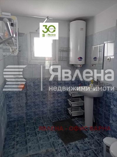 Продава КЪЩА, с. Аврен, област Варна, снимка 9 - Къщи - 49443782