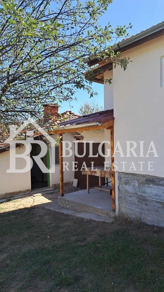 Продава КЪЩА, с. Върбница, област София област, снимка 3 - Къщи - 54621127