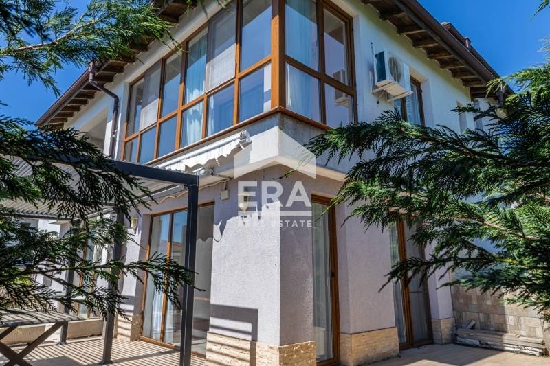 Продава КЪЩА, с. Рогачево, област Добрич, снимка 16 - Къщи - 54647486