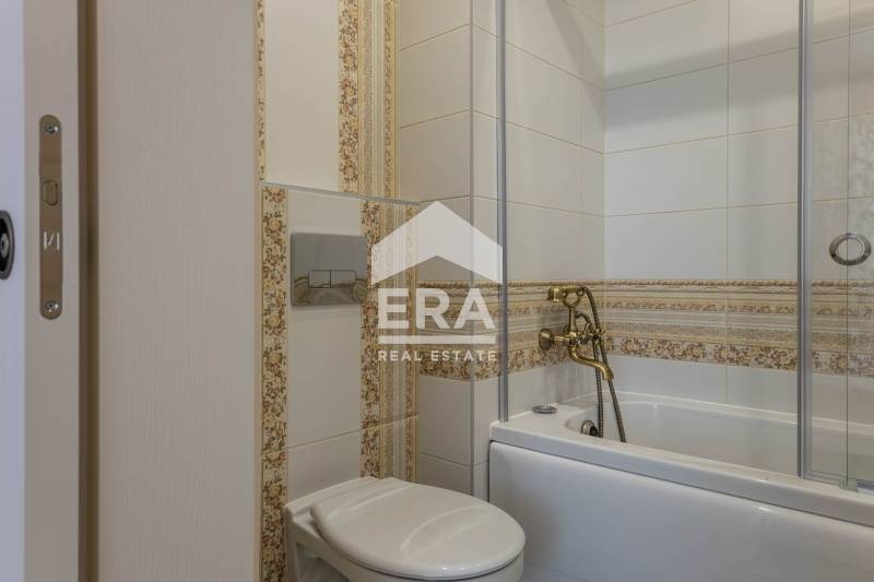 Продава КЪЩА, с. Рогачево, област Добрич, снимка 10 - Къщи - 54647486