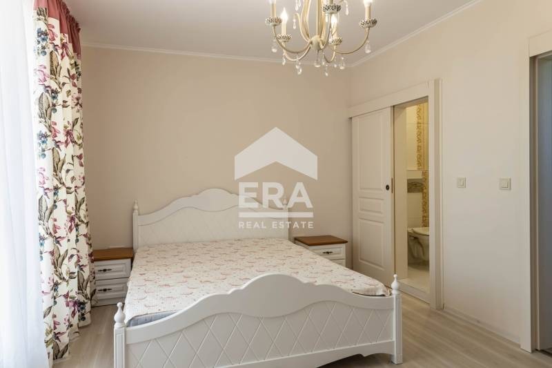 Продава КЪЩА, с. Рогачево, област Добрич, снимка 8 - Къщи - 54647486