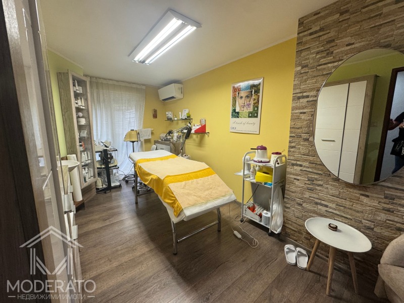 Til salg  Garage Burgas , Lazur , 31 kvm | 68620349