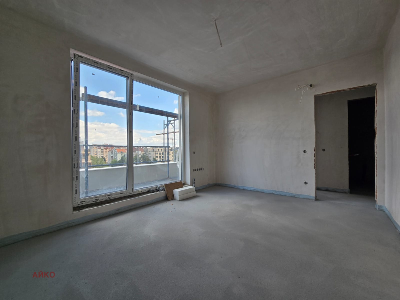 Продава 4-СТАЕН, гр. София, Карпузица, снимка 2 - Апартаменти - 53731402