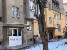 Продажба на едностайни апартаменти в град София — страница 12 - изображение 20 