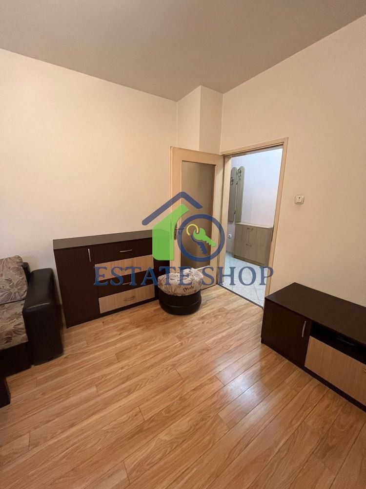 Продава 2-СТАЕН, гр. Пловдив, Кючук Париж, снимка 3 - Aпартаменти - 49193089