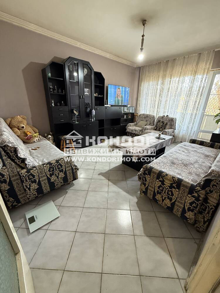 Продава 2-СТАЕН, град Пловдив, Тракия • 128700 € / 251715.32 лв. • 80121266 1