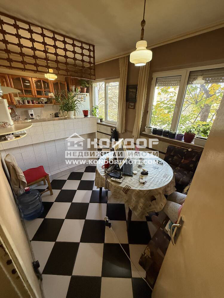 Продава 2-СТАЕН, гр. Пловдив, Тракия, снимка 4 - Апартаменти - 52523777