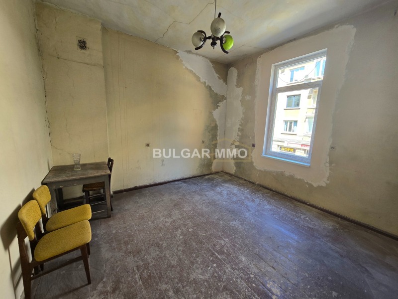 Продава  3-стаен, град София, Център •  129 900 EUR • ID 22627701 — holmes.bg - [1] 