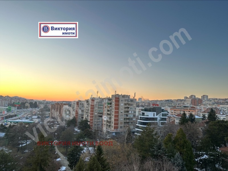 En venta  2 dormitorios Veliko Tarnovo , Tsentar , 99 metros cuadrados | 57636031