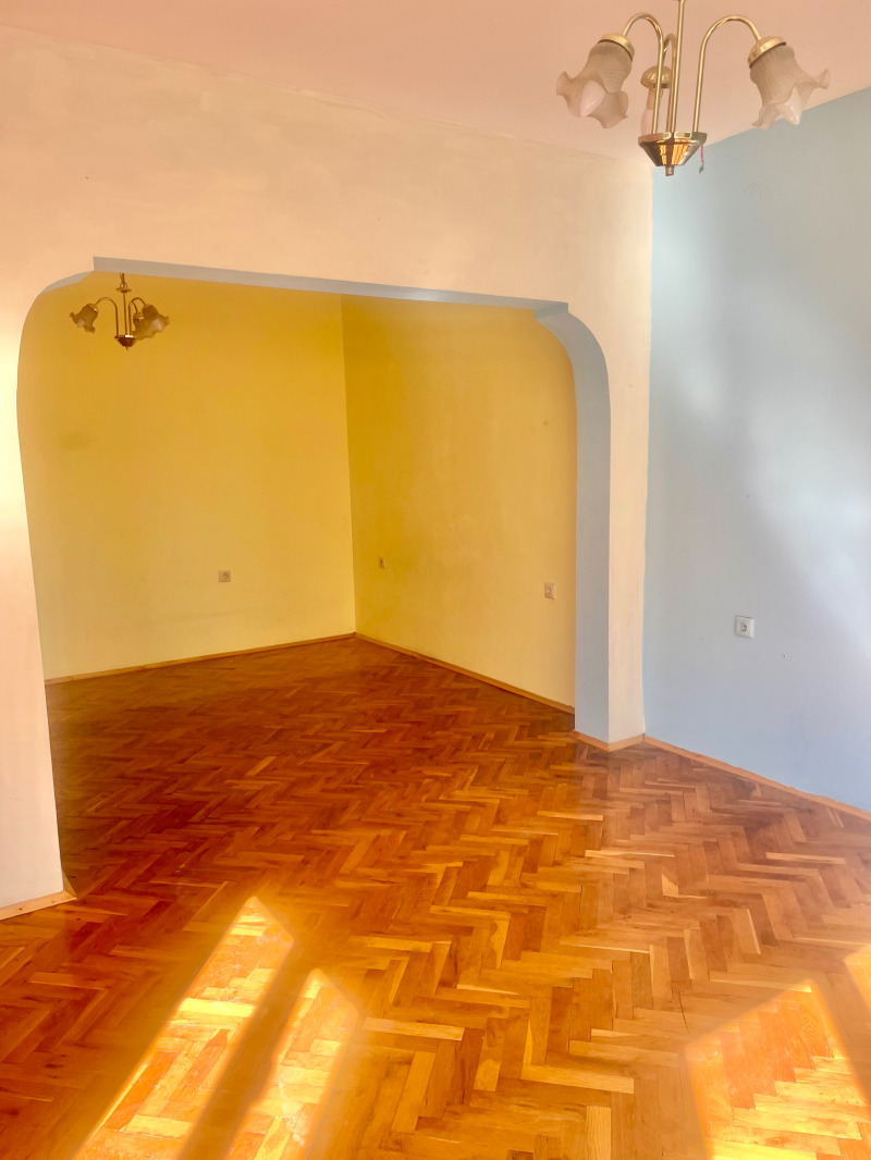 De vânzare  2 dormitoare Stara Zagora , Țentâr , 90 mp | 56961954 - imagine [7]