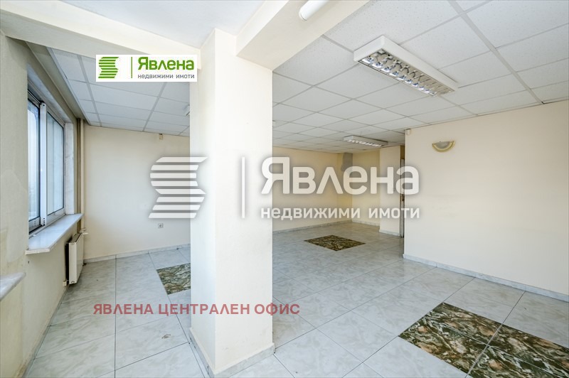 Продава 3-СТАЕН, гр. София, Изток, снимка 3 - Aпартаменти - 48524388