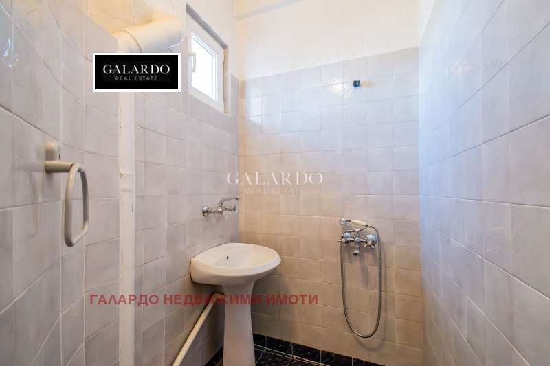 Продава 3-СТАЕН, гр. София, Център, снимка 11 - Апартаменти - 53197693