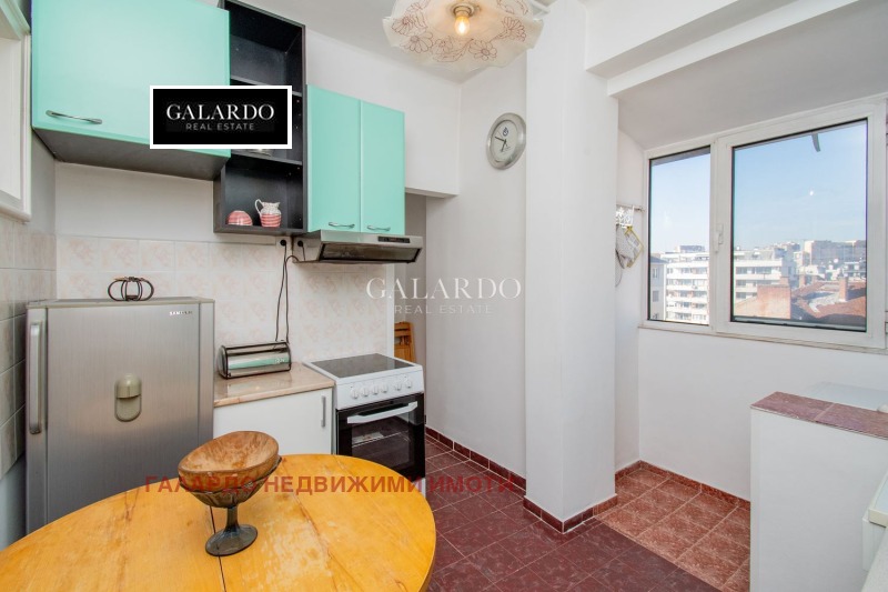 Продава 3-СТАЕН, гр. София, Център, снимка 8 - Апартаменти - 53197693