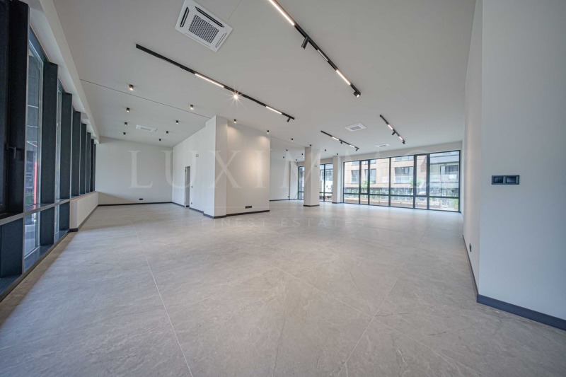 En venta  Comercio Sofia , Malinova dolina , 259 metros cuadrados | 79013210 - imagen [8]