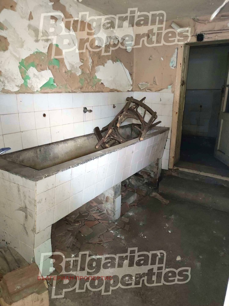 Продава БИЗНЕС ИМОТ, с. Сини вир, област Шумен, снимка 16 - Други - 49837014