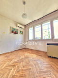 Продава 4-СТАЕН, град Добрич, Център • 120000 € • 67495785 — Holmes.bg