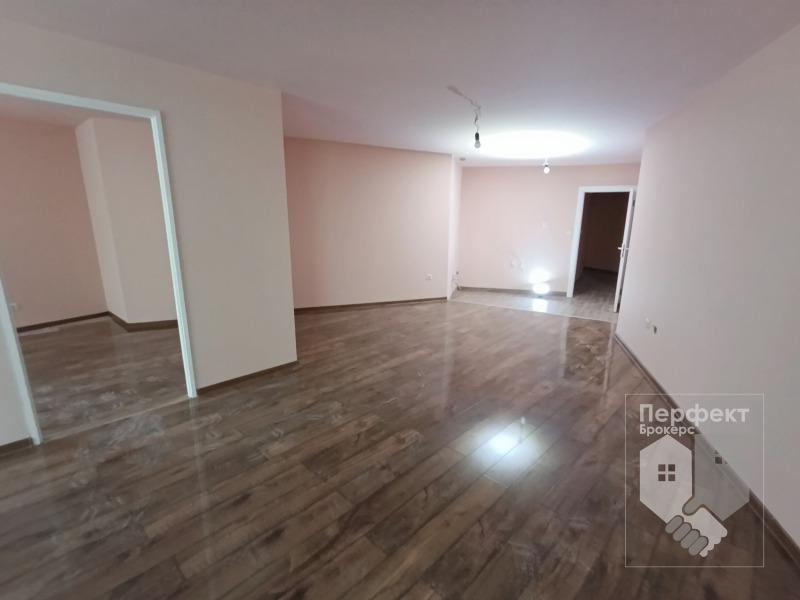 Продава 2-СТАЕН в град Велико Търново, Бузлуджа - 80 кв.м / 120 000 € » 234 699.60 лв., ПЕРФЕКТ БРОКЕРС
