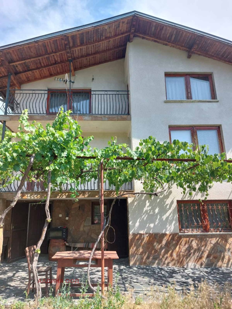 Продава ВИЛА в област Перник, с. Радуй - 120 кв.м / 97 500 € » 190 693.43 лв., АЛДИНА ООД