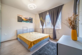 1 chambre Vazrajdane 3, Varna 1