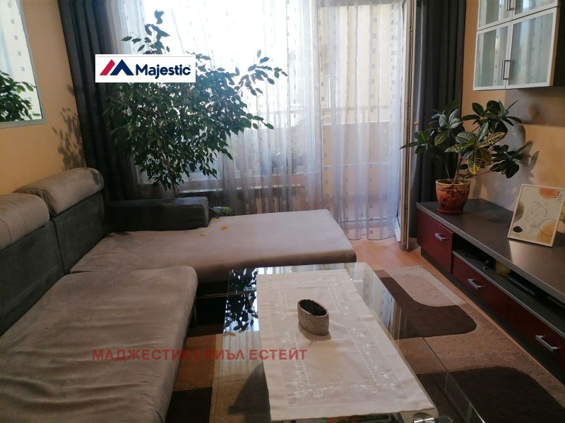 Zu verkaufen  1 Schlafzimmer Sofia , Dianabad , 57 qm | 78258345 - Bild [2]