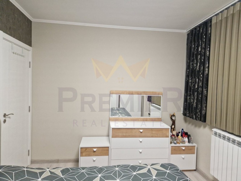 Na prodej  2 ložnice Varna , Vazraždane 1 , 106 m2 | 76874963 - obraz [8]