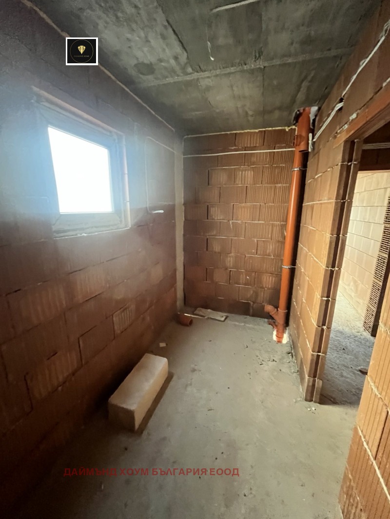 Продава 3-СТАЕН, гр. Пловдив, Остромила, снимка 7 - Апартаменти - 52088549