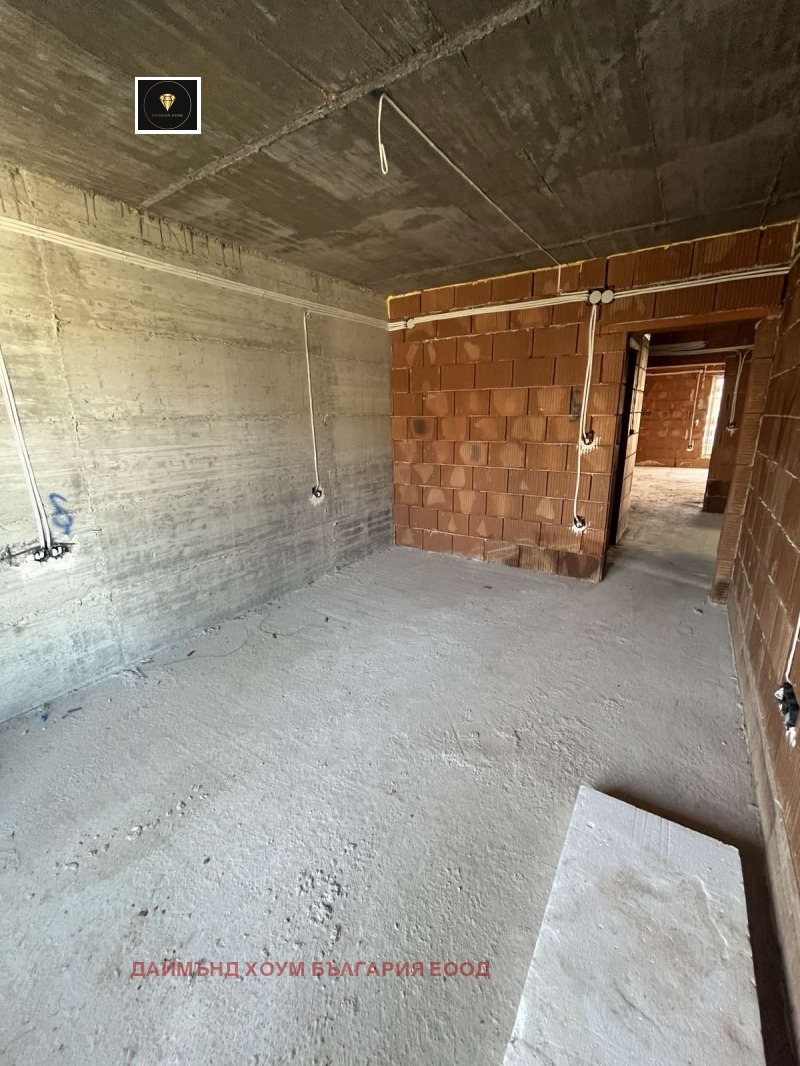 Продава 3-СТАЕН, гр. Пловдив, Остромила, снимка 10 - Апартаменти - 52088549