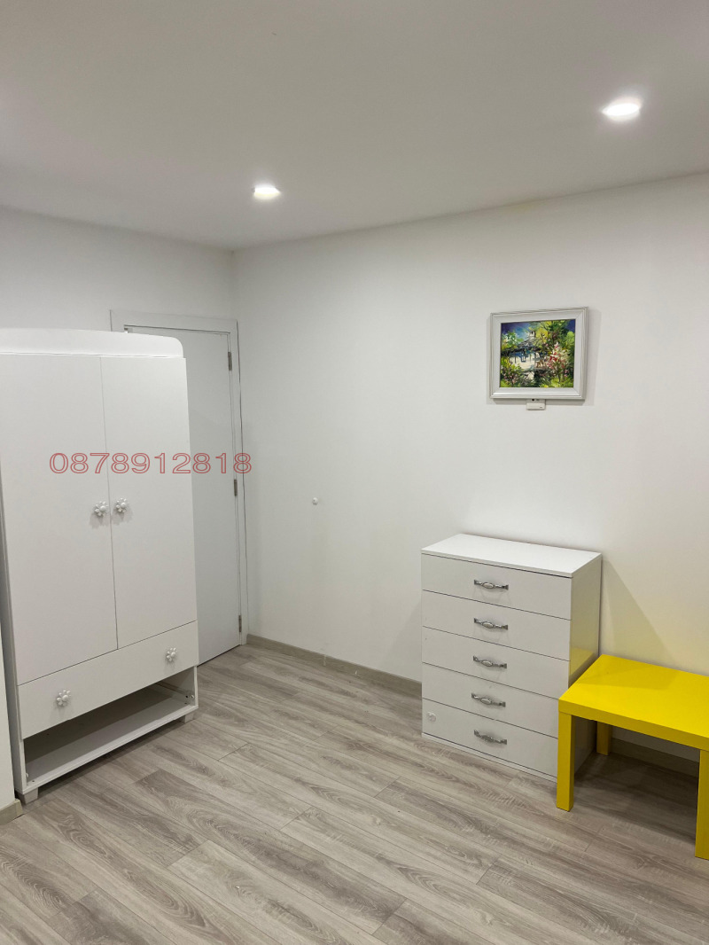 Продава 3-СТАЕН, гр. Ловеч, Център, снимка 10 - Апартаменти - 53178254