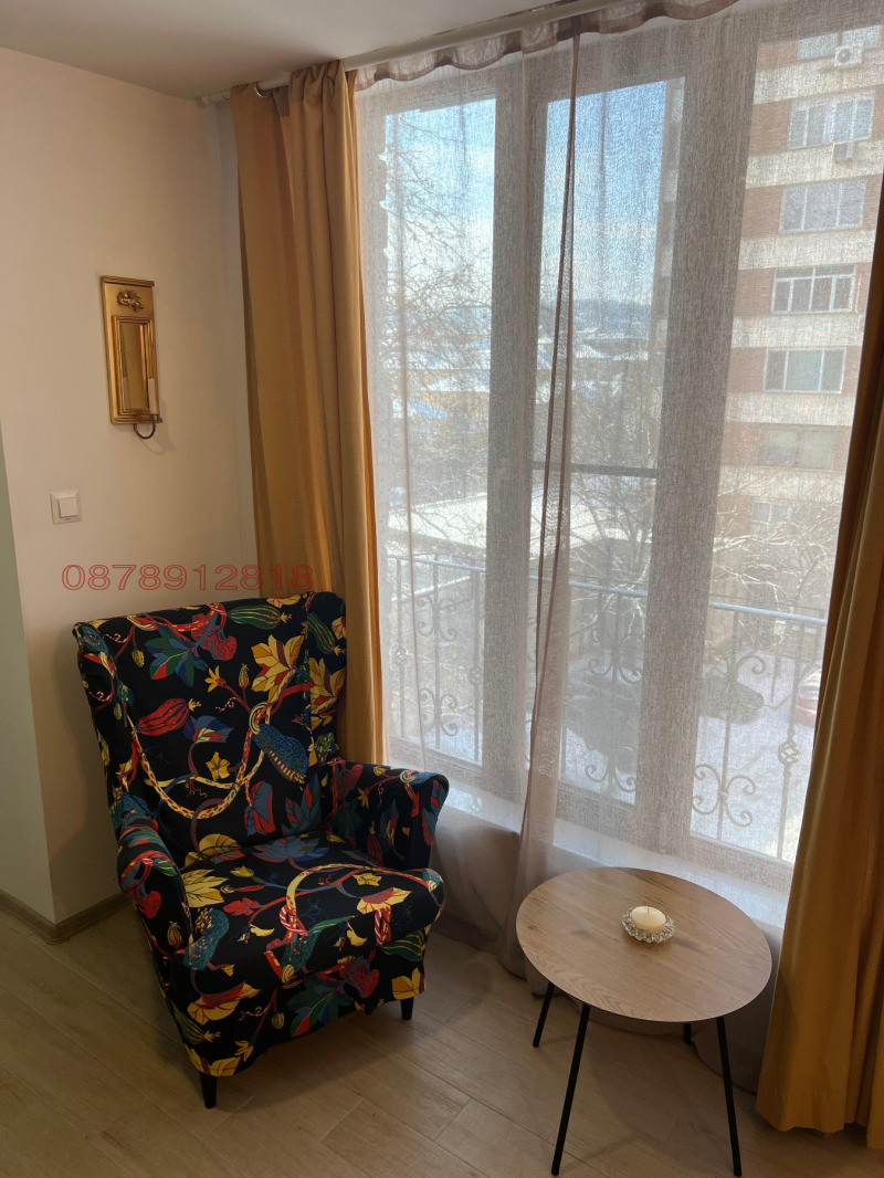 Продава 3-СТАЕН, гр. Ловеч, Център, снимка 3 - Апартаменти - 53178254