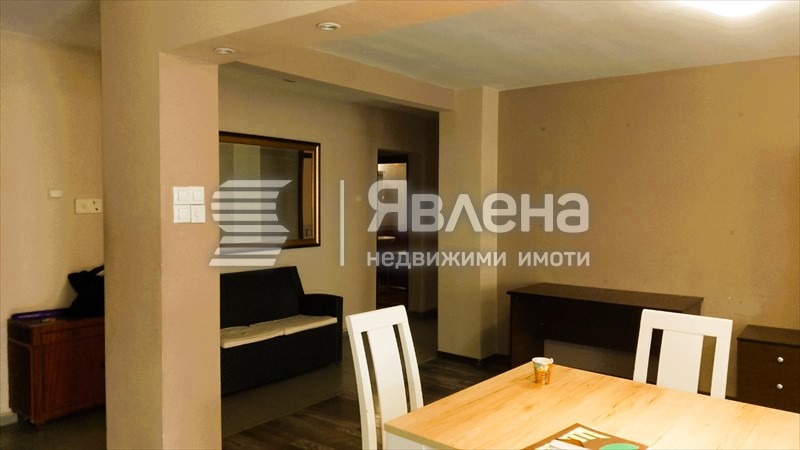 Продава 3-СТАЕН, гр. Бургас, Център, снимка 5 - Апартаменти - 54010947