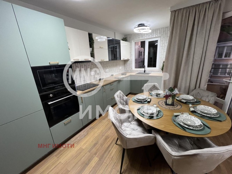 Продава 4-СТАЕН, гр. Пловдив, Център, снимка 3 - Апартаменти - 52800928