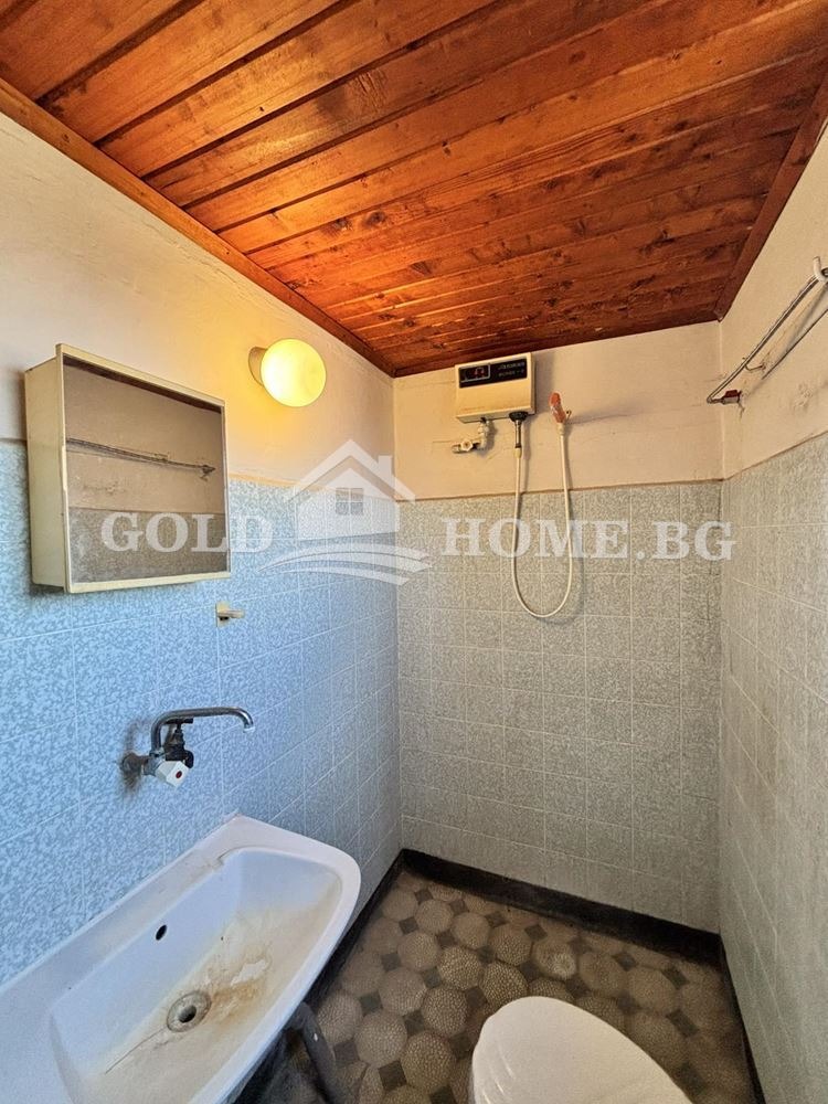 Продава КЪЩА, с. Марково, област Пловдив, снимка 11 - Къщи - 53862355