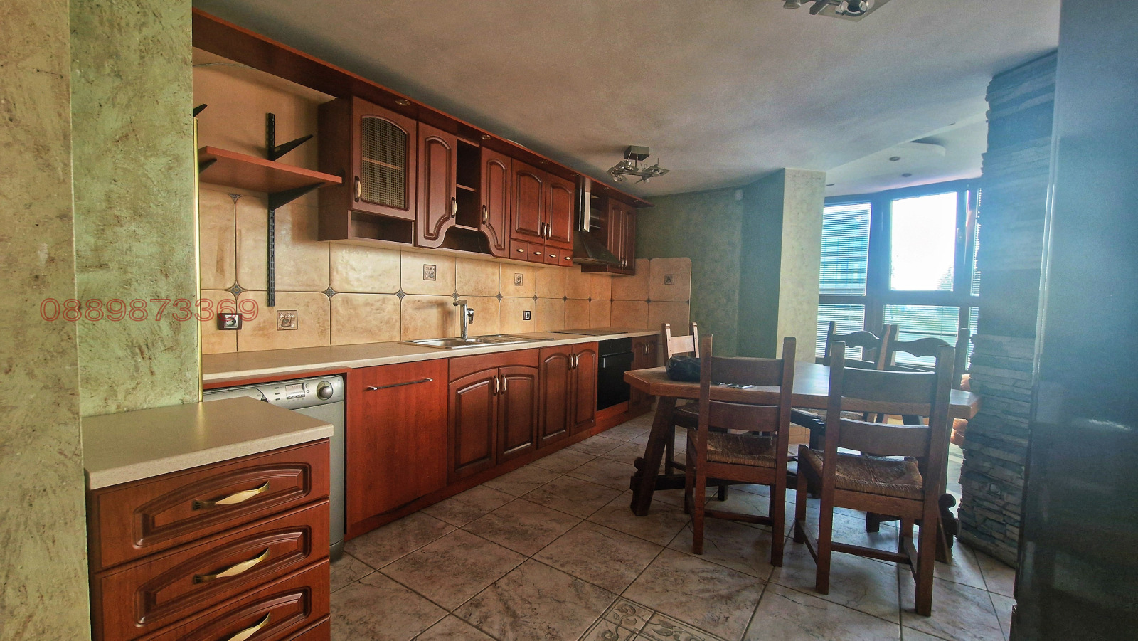 Продава 3-СТАЕН, гр. София, Люлин 8, снимка 2 - Апартаменти - 53677726