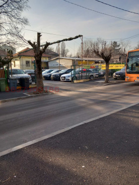 Οικόπεδο Οβτσα κυπελ, Σοφηια 1