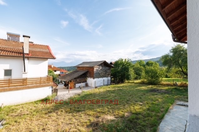 Продава КЪЩА, с. Добърско, област Благоевград, снимка 14 - Къщи - 55234575