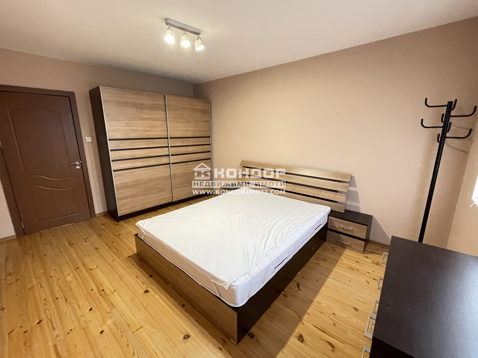 Продава 3-СТАЕН, гр. Пловдив, Христо Смирненски, снимка 2 - Апартаменти - 52550458