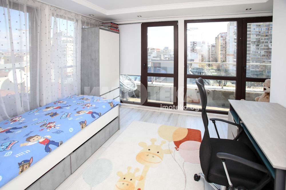 Продава МНОГОСТАЕН, гр. София, Център, снимка 15 - Апартаменти - 55527882