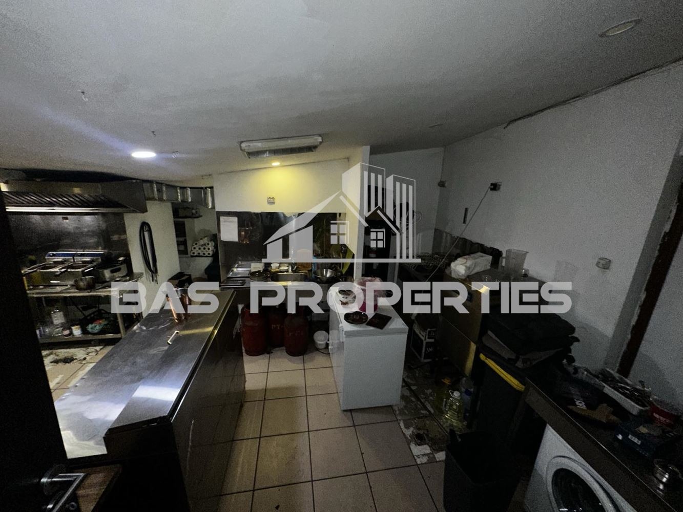 Продава ЗАВЕДЕНИЕ, гр. София, Център, снимка 15 - Заведения - 53736761