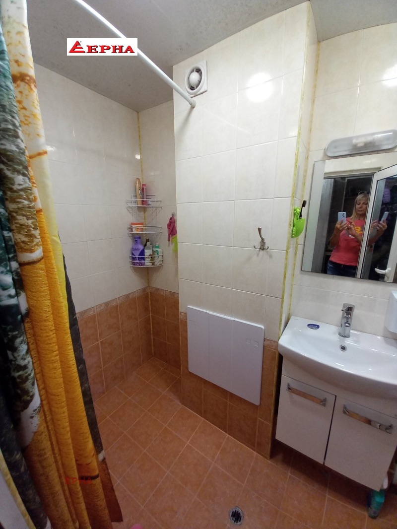 Продава  2-стаен град Хасково , Орфей , 65 кв.м | 65789546 - изображение [4]